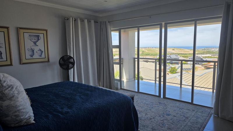 5 Bedroom Property for Sale in Monte Christo Western Cape